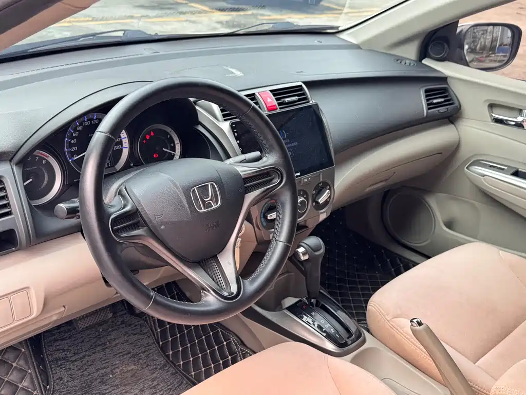 Honda City Classic — миниатюра 5