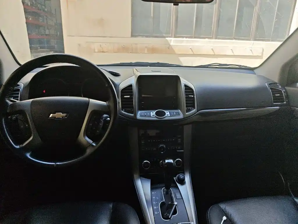 Chevrolet Captiva — миниатюра 13