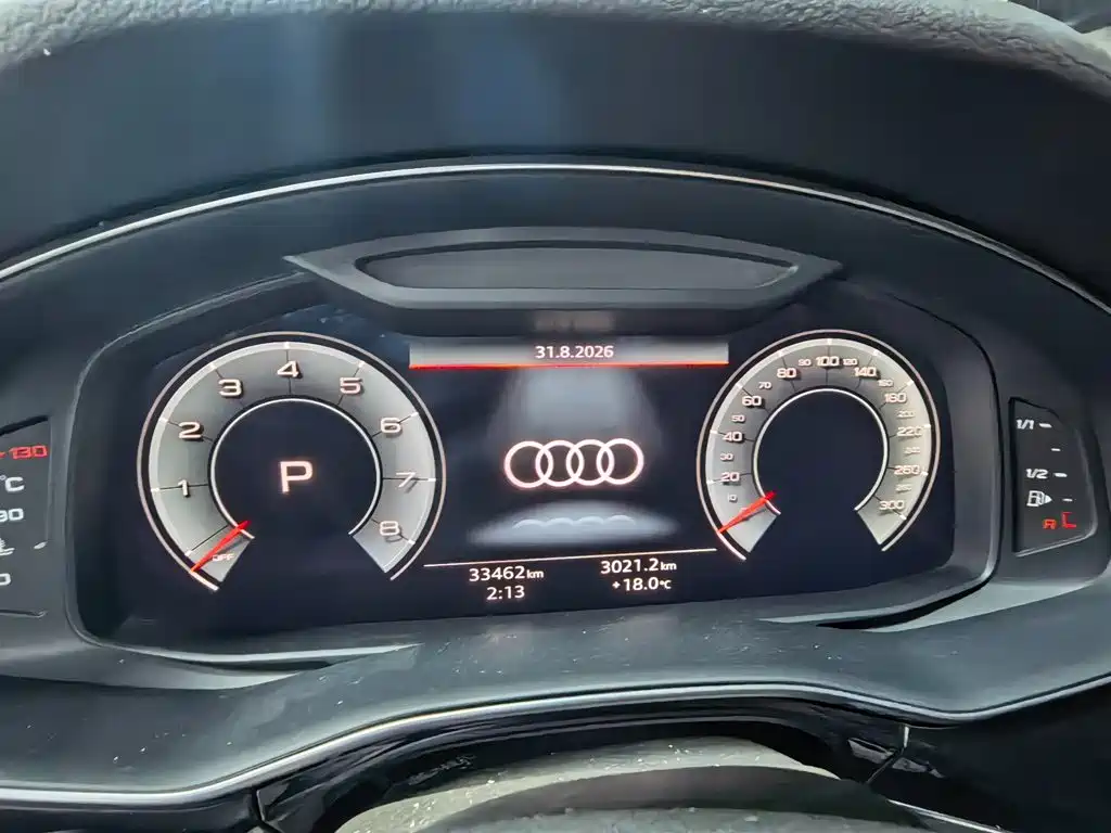 Audi Q8 — миниатюра 5