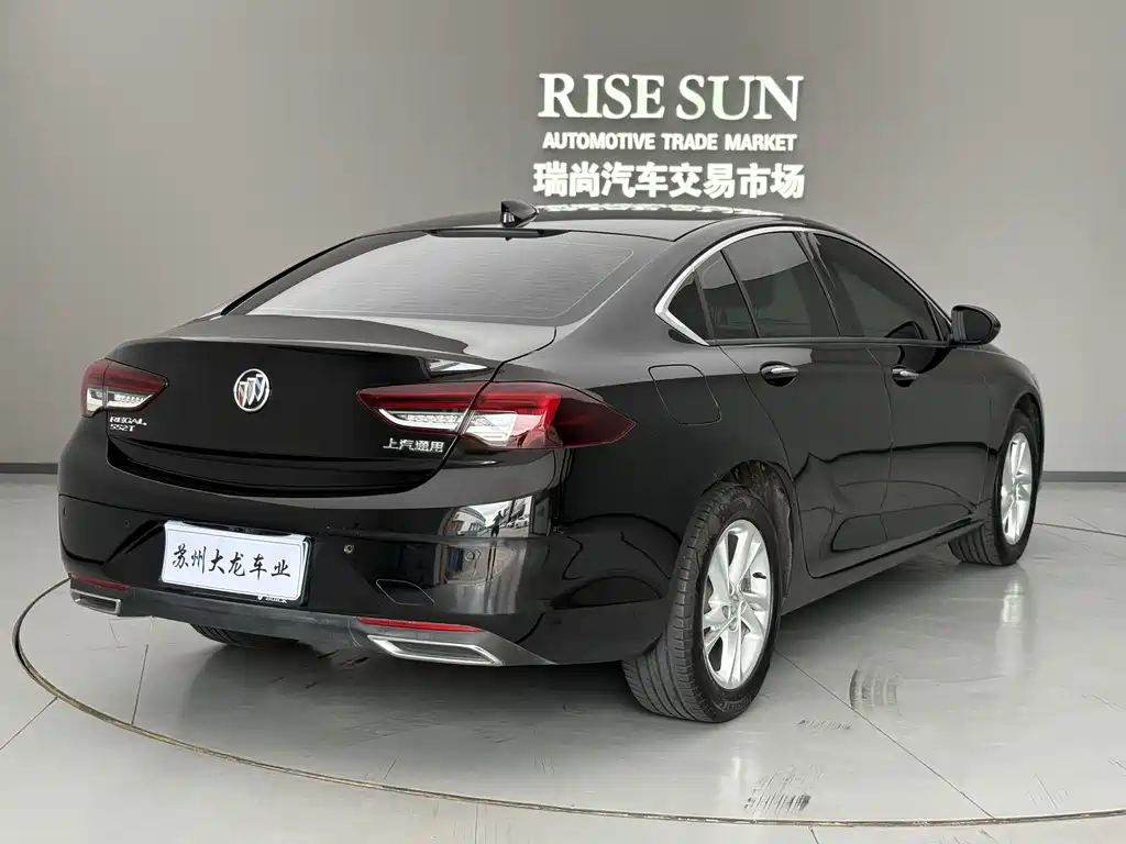 Buick Regal 2023 552T Smart