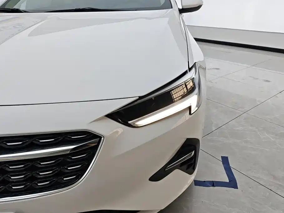 Buick Regal — миниатюра 5