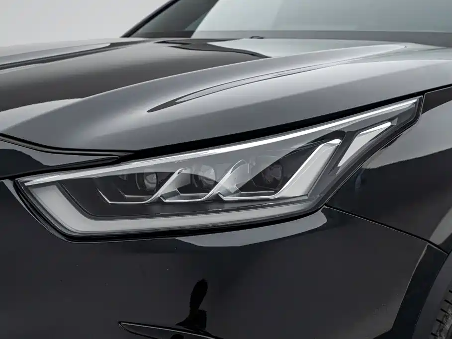 Toyota Crown Kluger — миниатюра 10