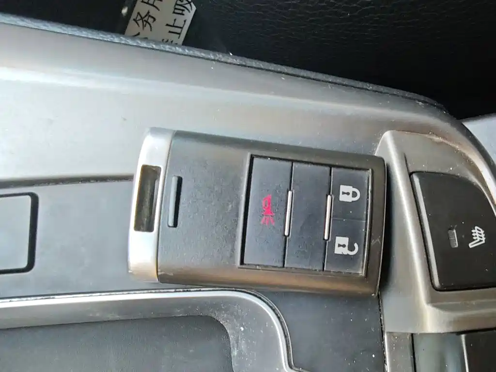 Chevrolet Captiva — миниатюра 12