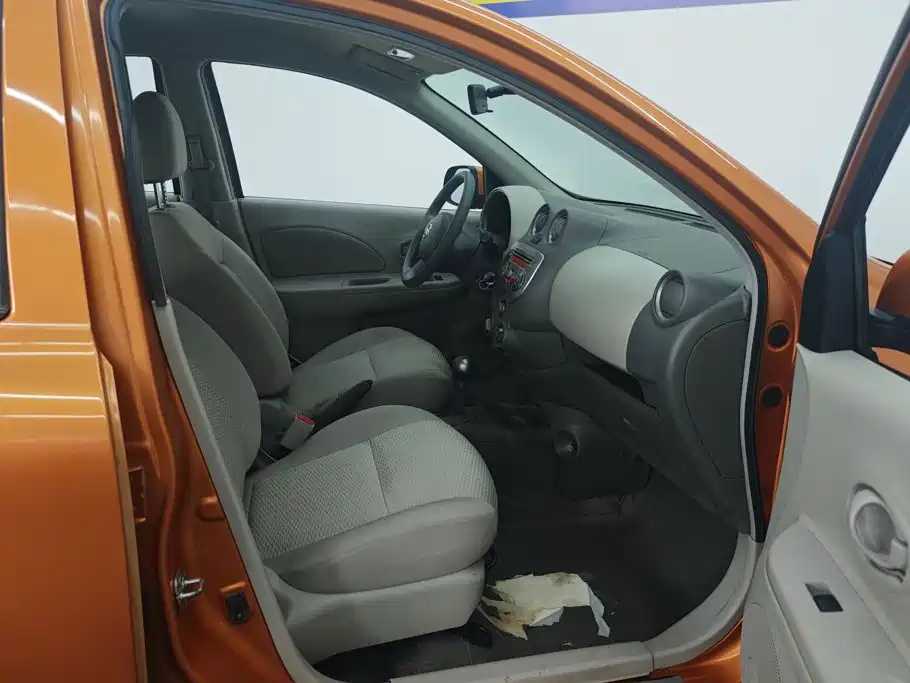 Nissan March — миниатюра 8