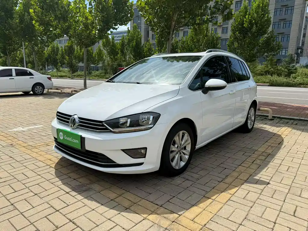 VOLKSWAGEN GOLF*JIAYU