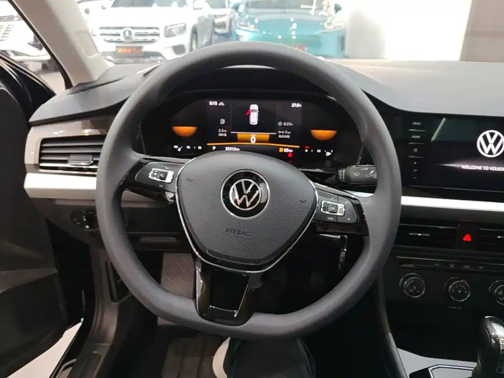 Volkswagen Lavida — миниатюра 11