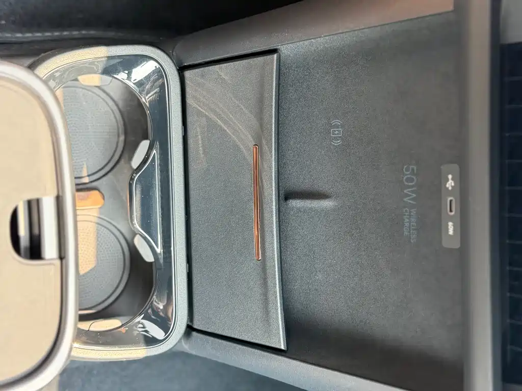 Lynk & Co Z20 — миниатюра 27