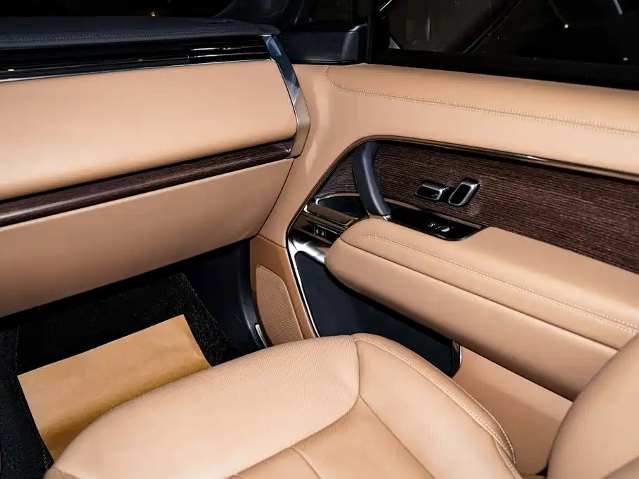 Land Rover Range Rover — миниатюра 35