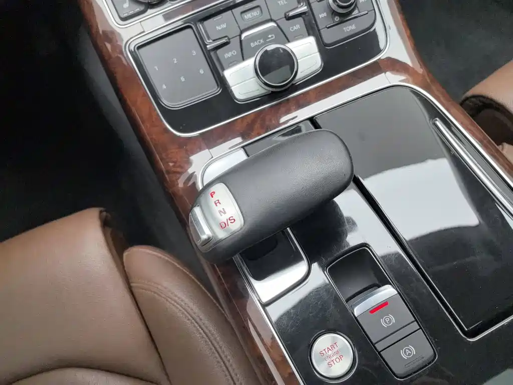 Audi A8 — миниатюра 13