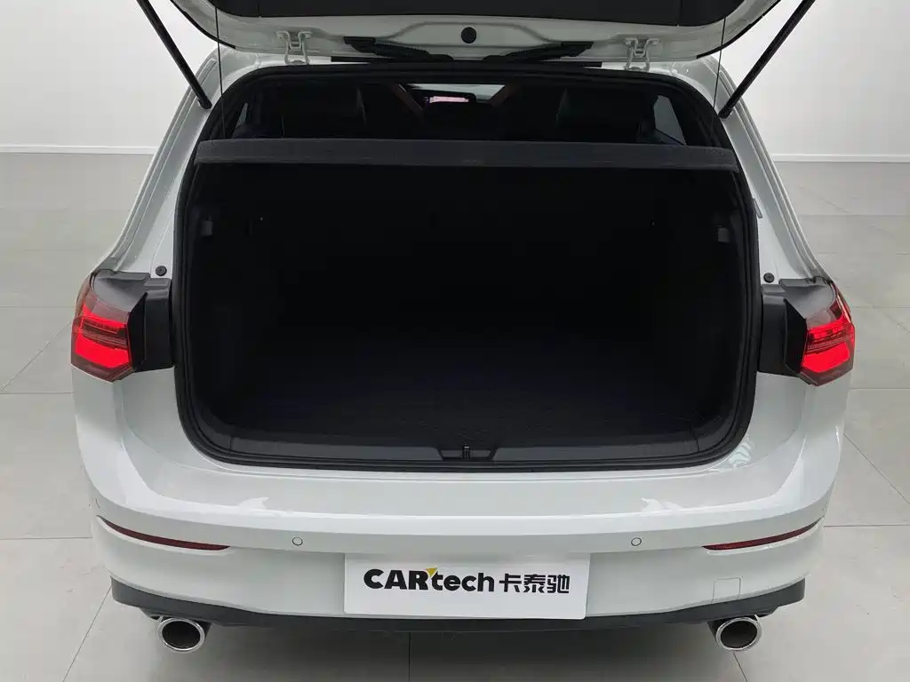Volkswagen Golf GTI — миниатюра 9