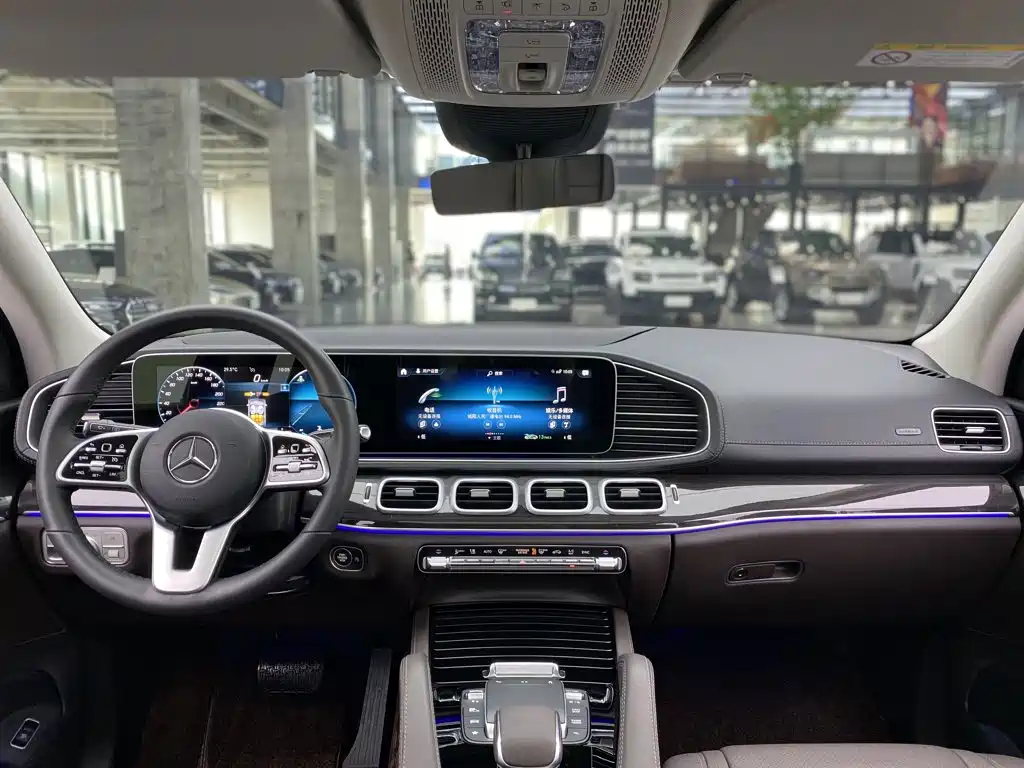 Mercedes-Benz GLE (Import) — миниатюра 16