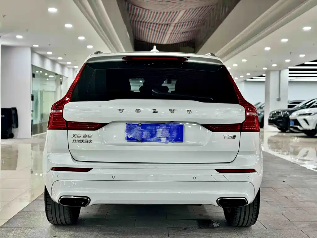 Volvo XC60 — миниатюра 9