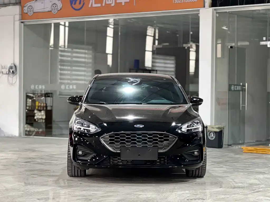 Ford Focus — миниатюра 2