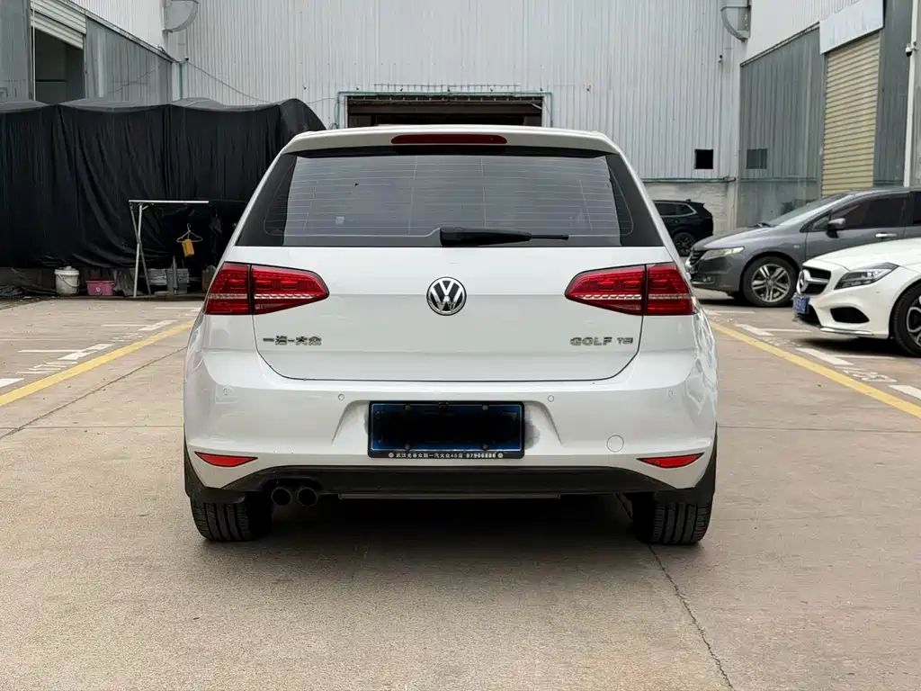 Volkswagen Golf — миниатюра 8