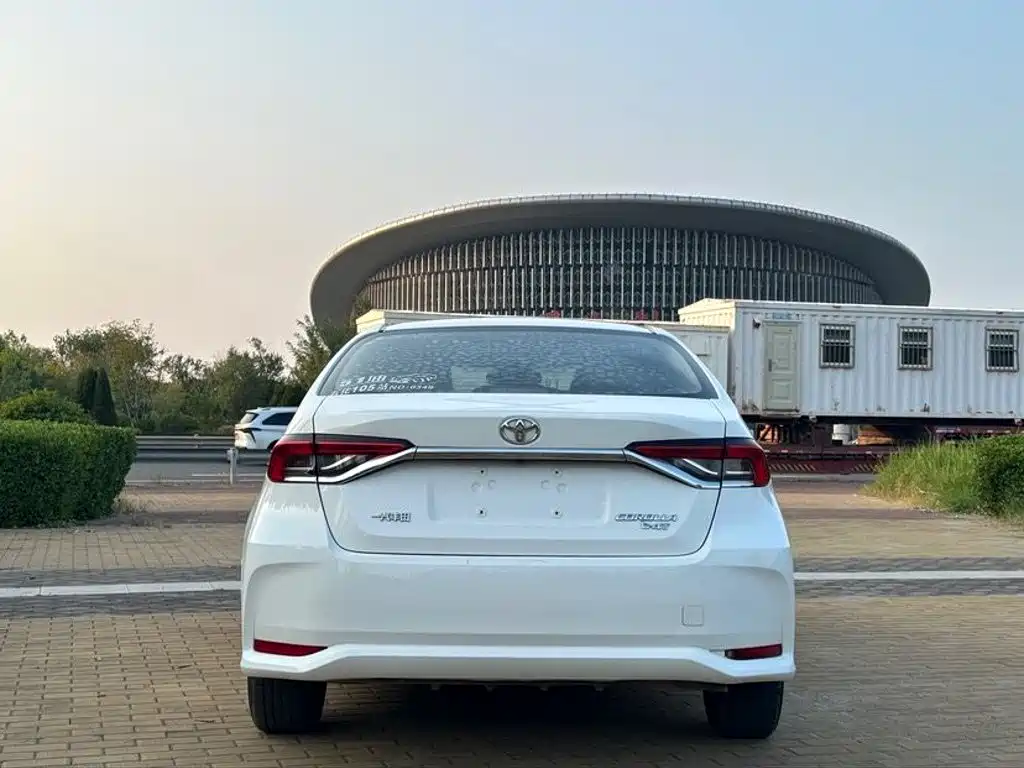 Toyota Corolla — миниатюра 5