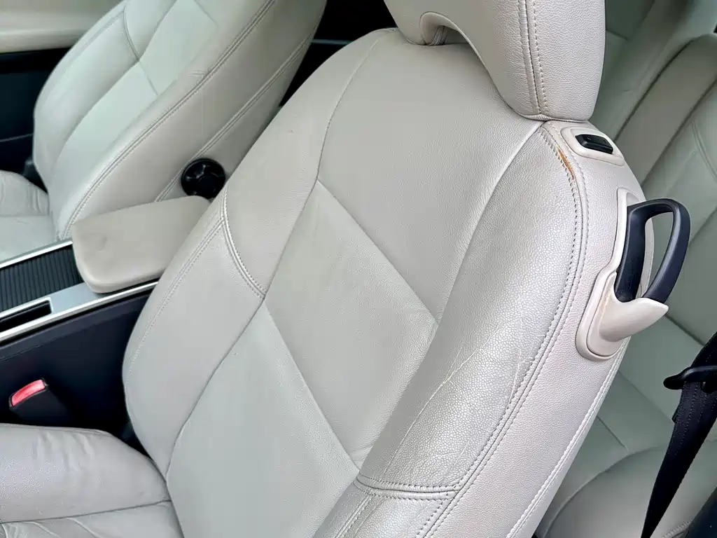 Volvo C30 — миниатюра 36