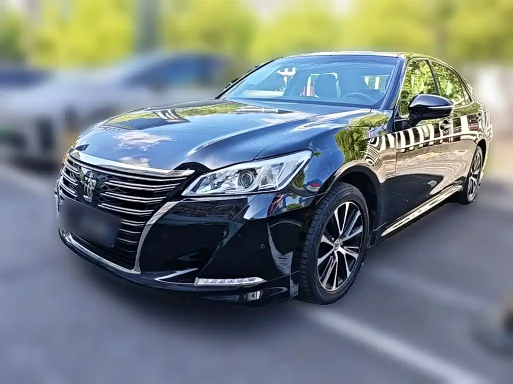 Toyota Crown 2019