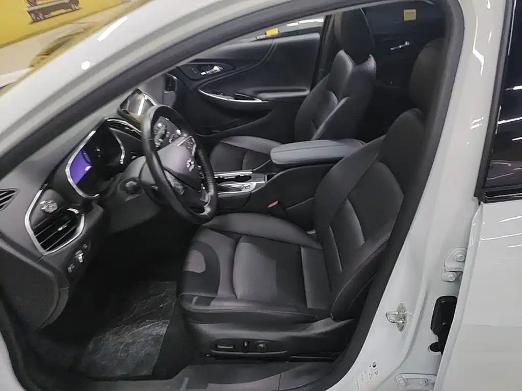 Chevrolet Malibu XL — миниатюра 15