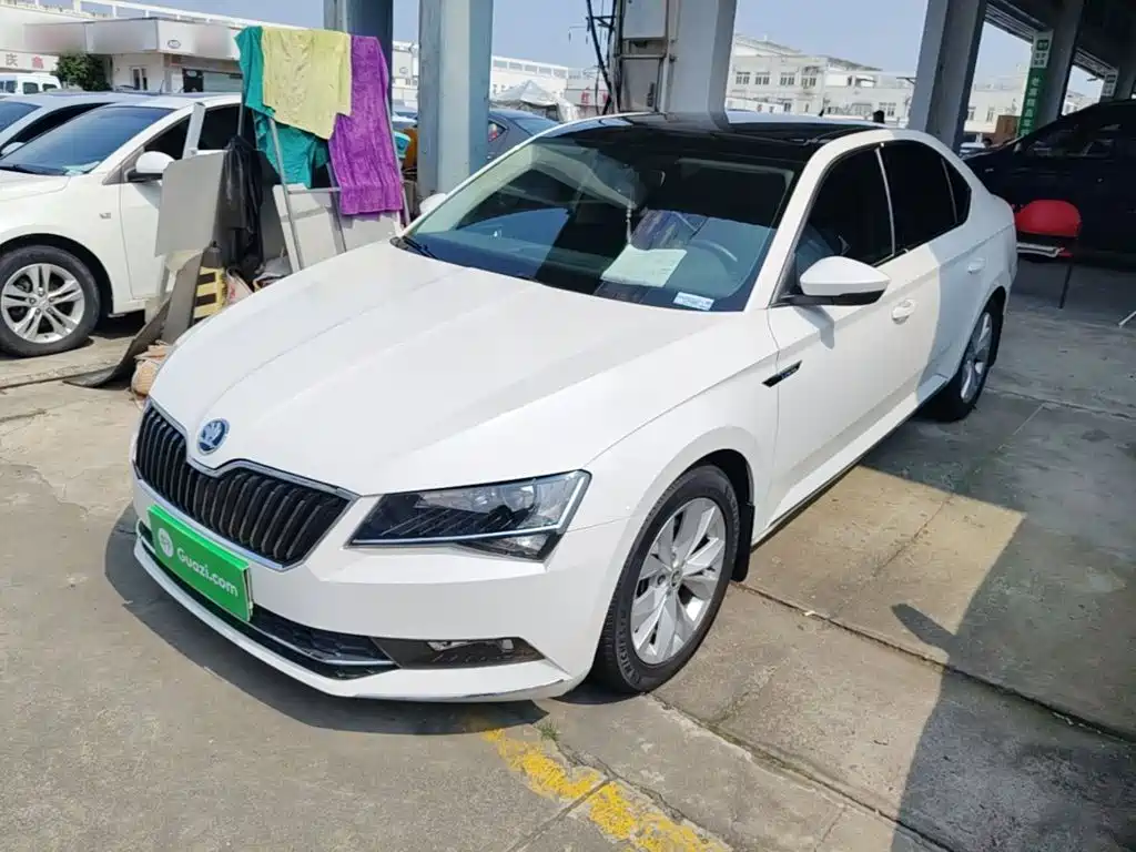 Skoda Superb