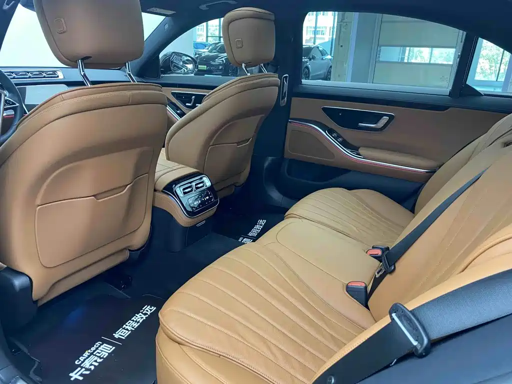 Mercedes-Benz S-Class — миниатюра 22