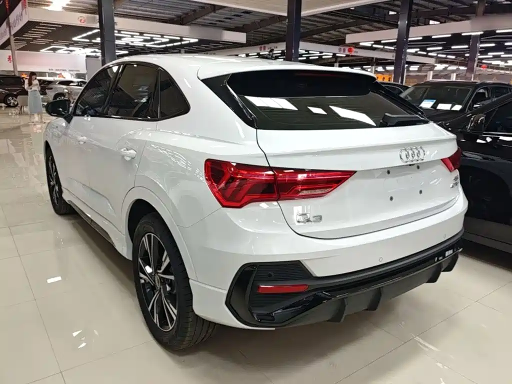 Audi Q3 Sportback — миниатюра 5