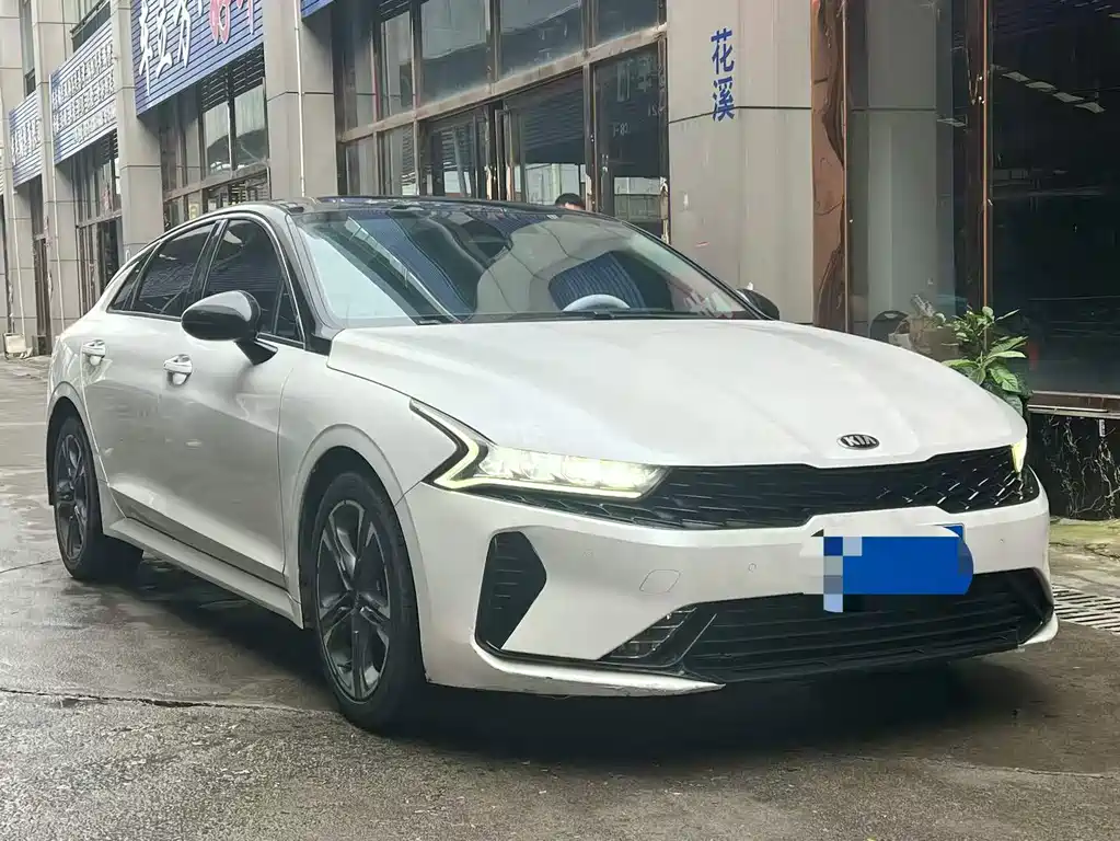 Kia K5 — миниатюра 3