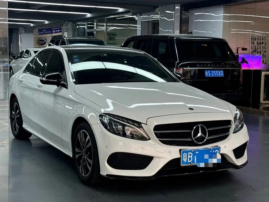 Mercedes-Benz C-Class — миниатюра 3