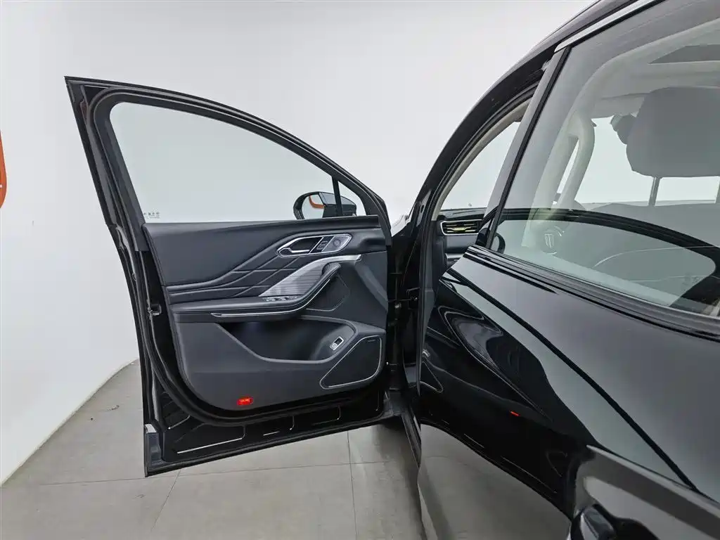 Hongqi HONGQI HS7 PHEV