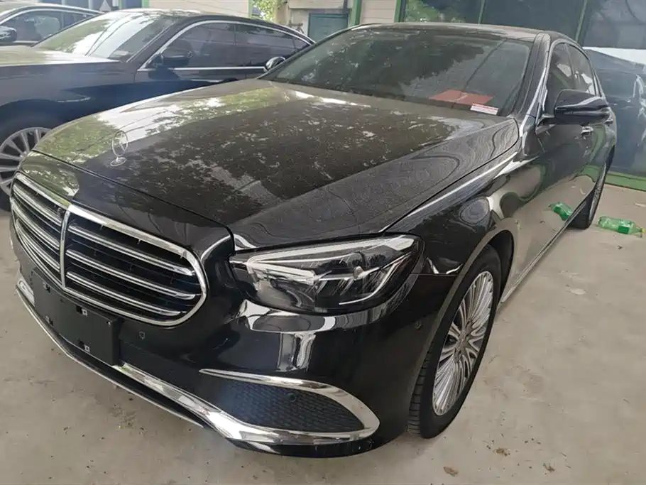 Mercedes-Benz E-Class 2023