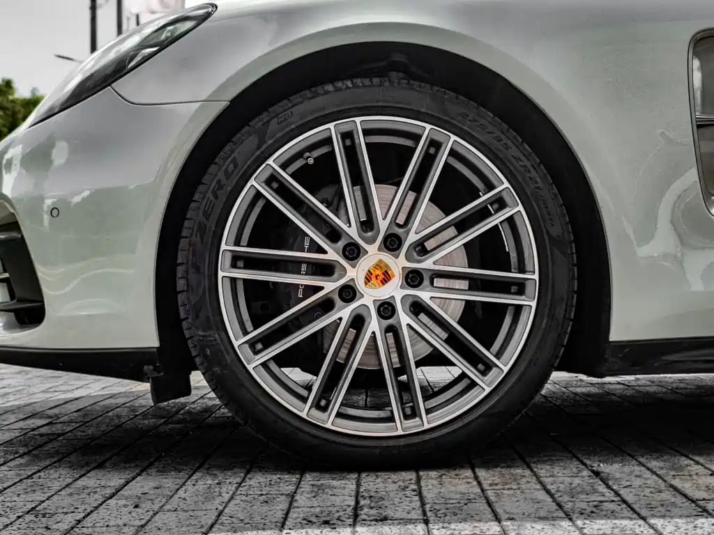 Porsche Panamera — миниатюра 11