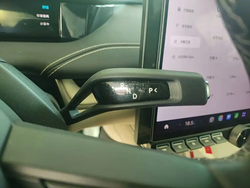 Xiaomi SU7 — миниатюра 14
