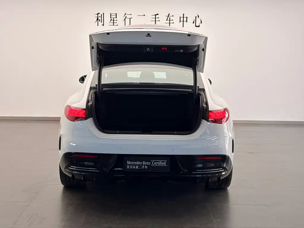 Mercedes-Benz EQE — миниатюра 21