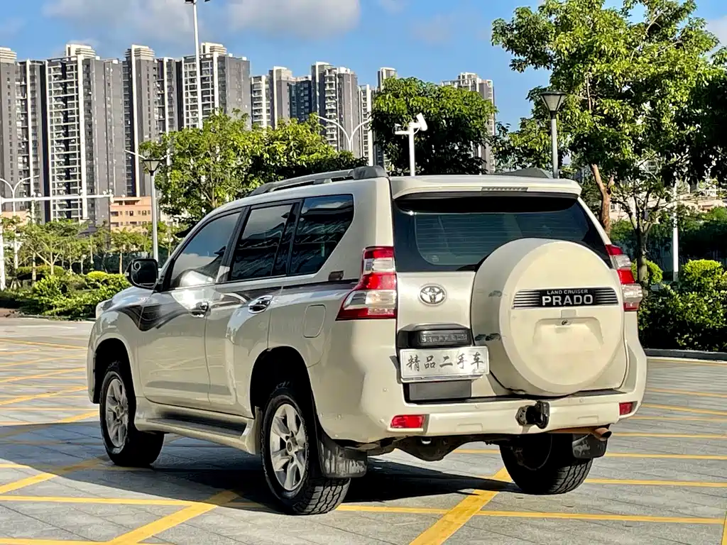 Toyota Land Cruiser Prado 2016 2.7L