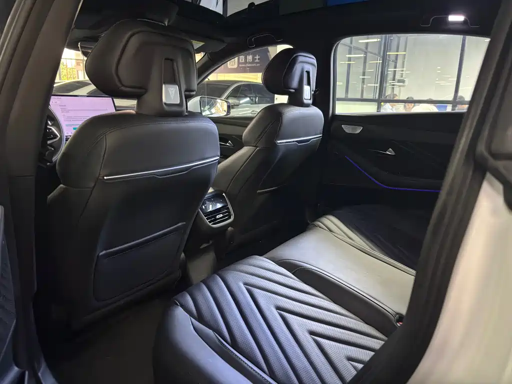 DARK BLUE CAR DARK BLUE SL03
