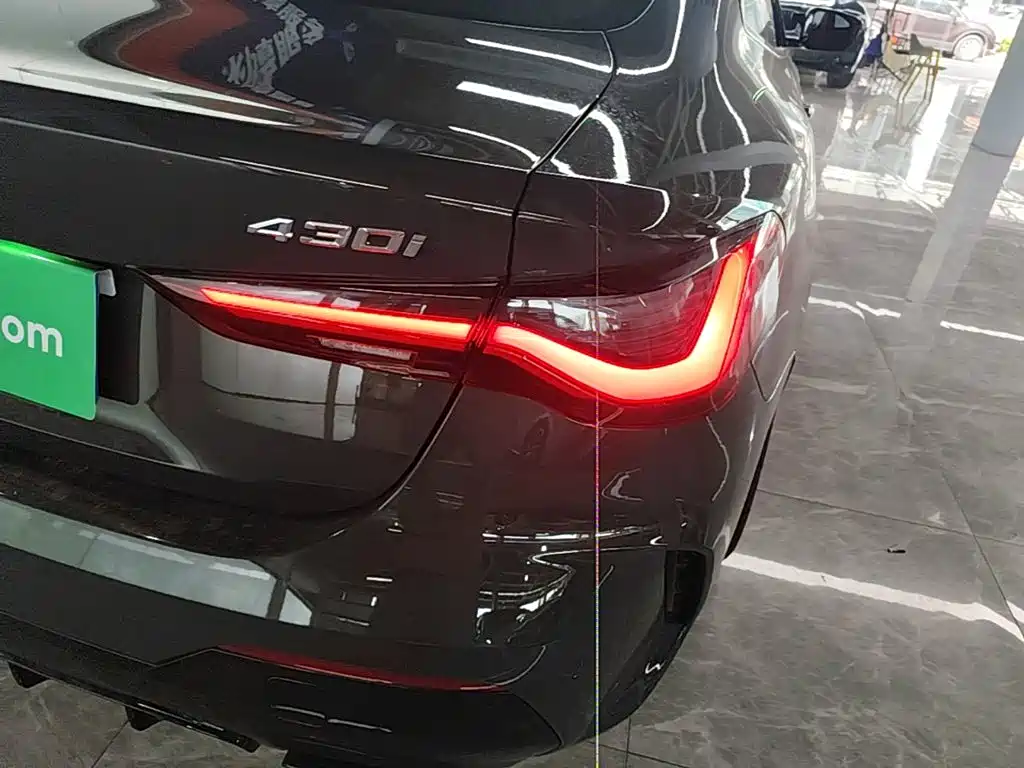 BMW 4 Series — миниатюра 8