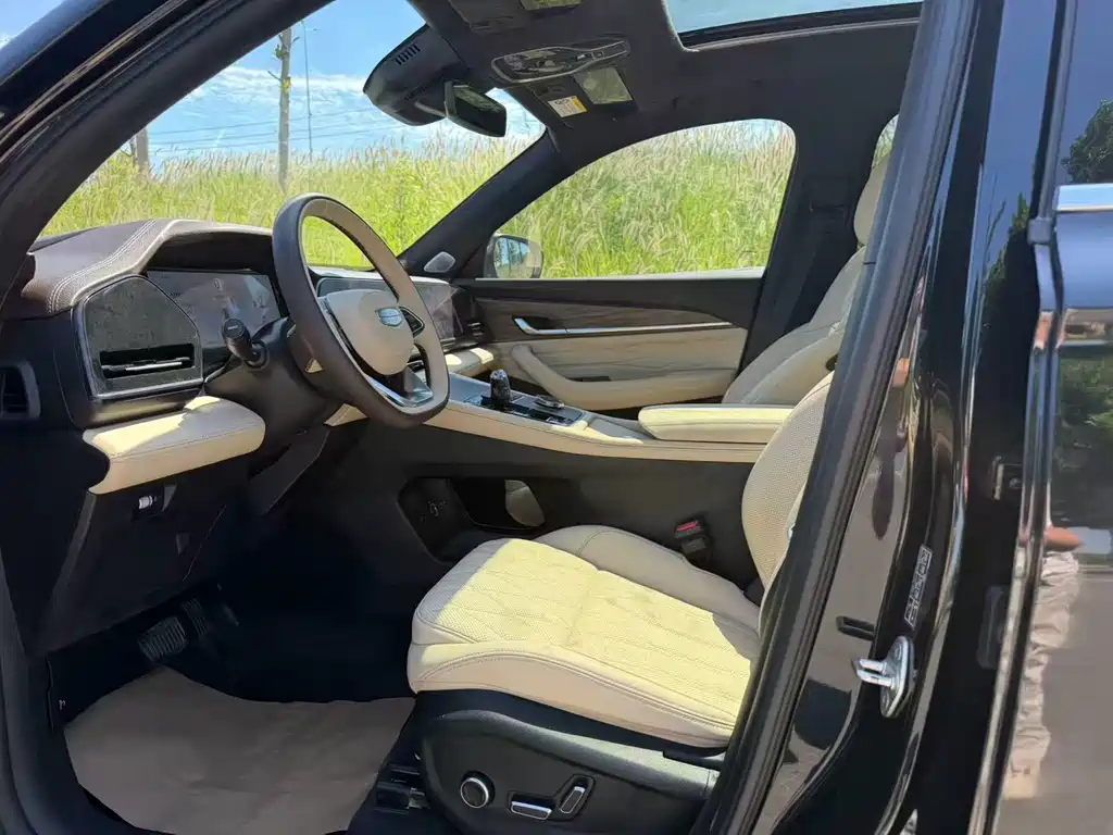 Geely Xingyue L — миниатюра 4
