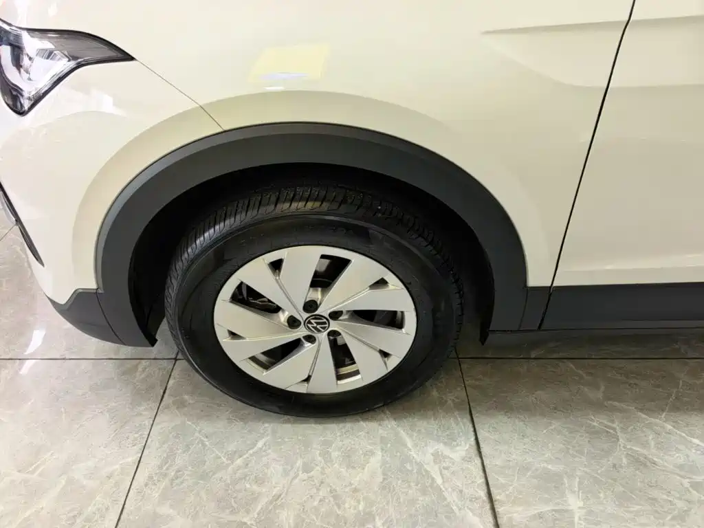 Volkswagen Tharu — миниатюра 23