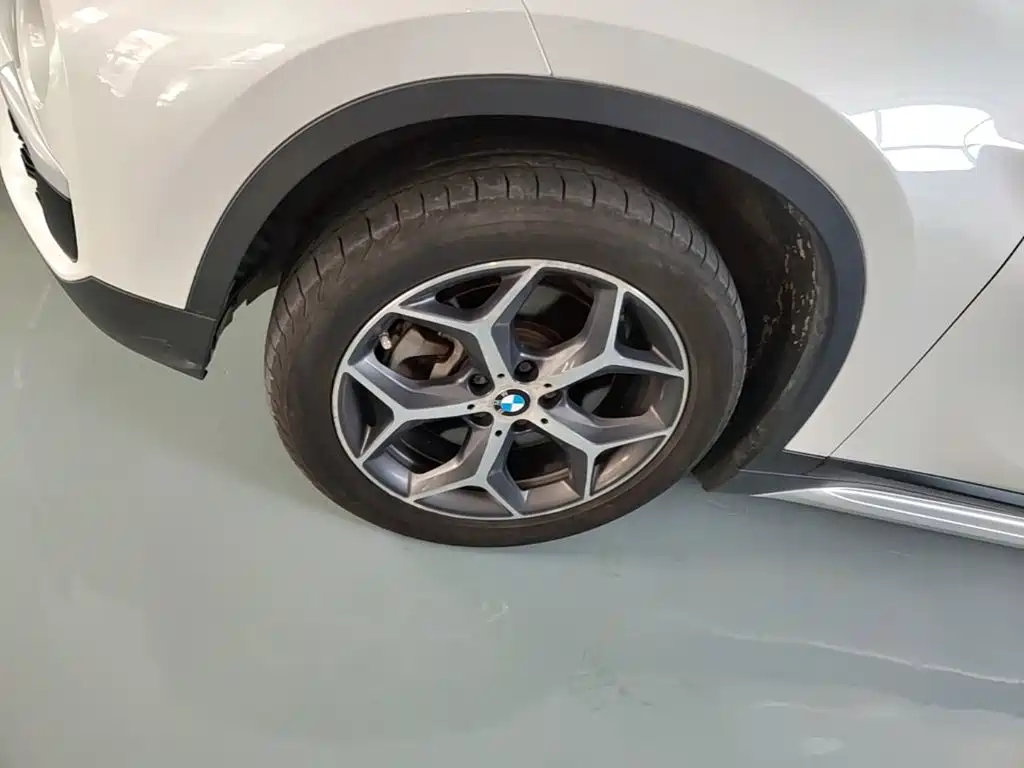 BMW X1 — миниатюра 23