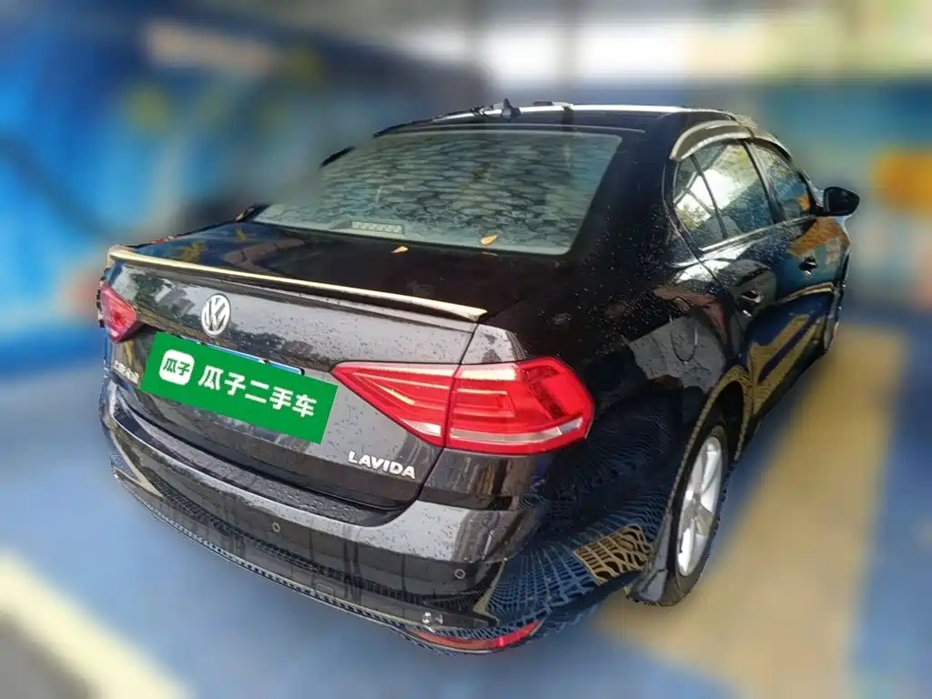 Volkswagen Lavida — миниатюра 4