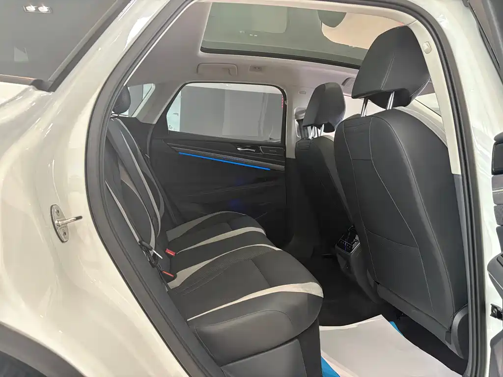 Volkswagen ID.7 VIZZION — миниатюра 16