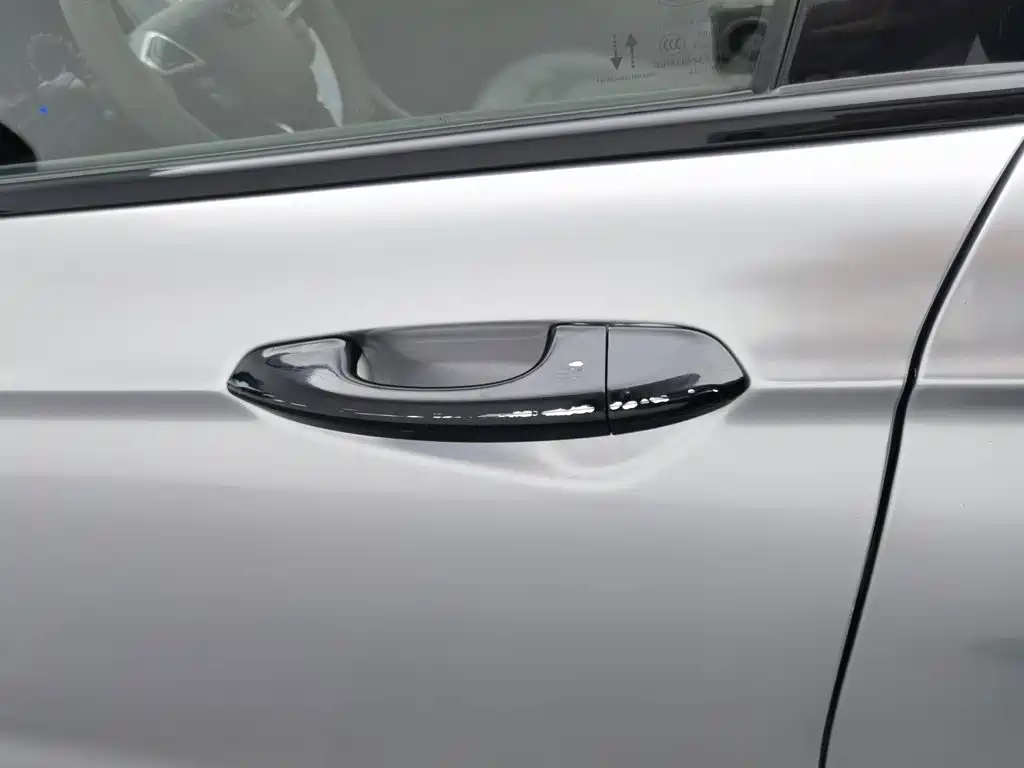Ford Mondeo — миниатюра 18