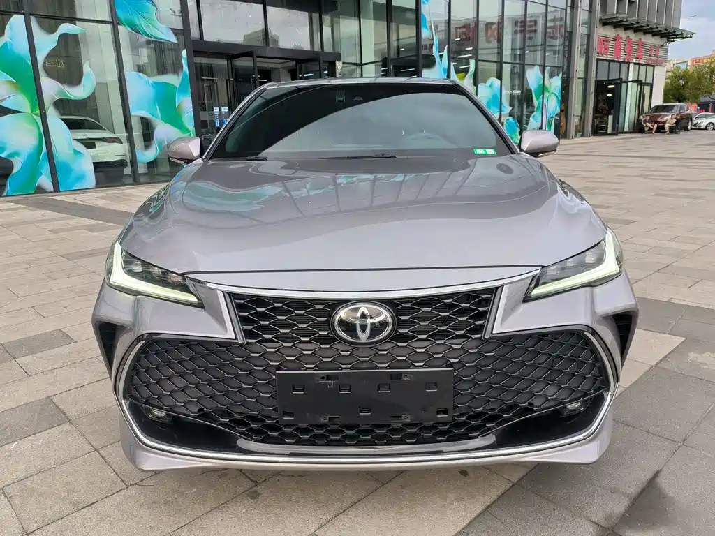 Toyota Avalon 2022