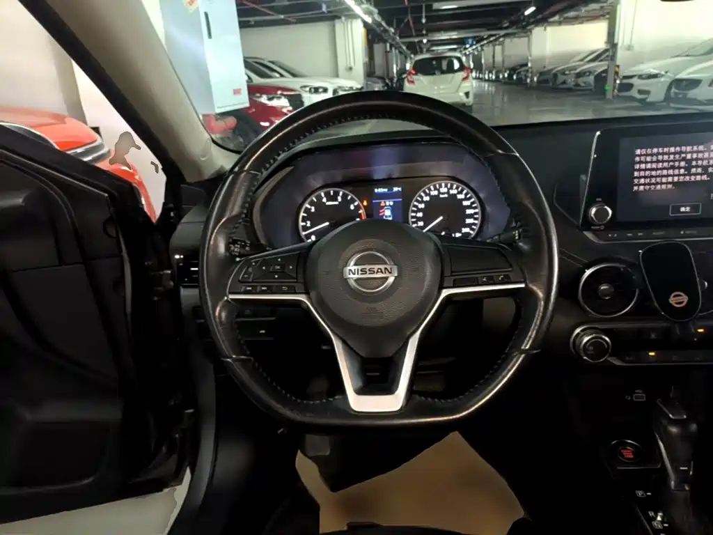 Nissan Sylphy — миниатюра 11