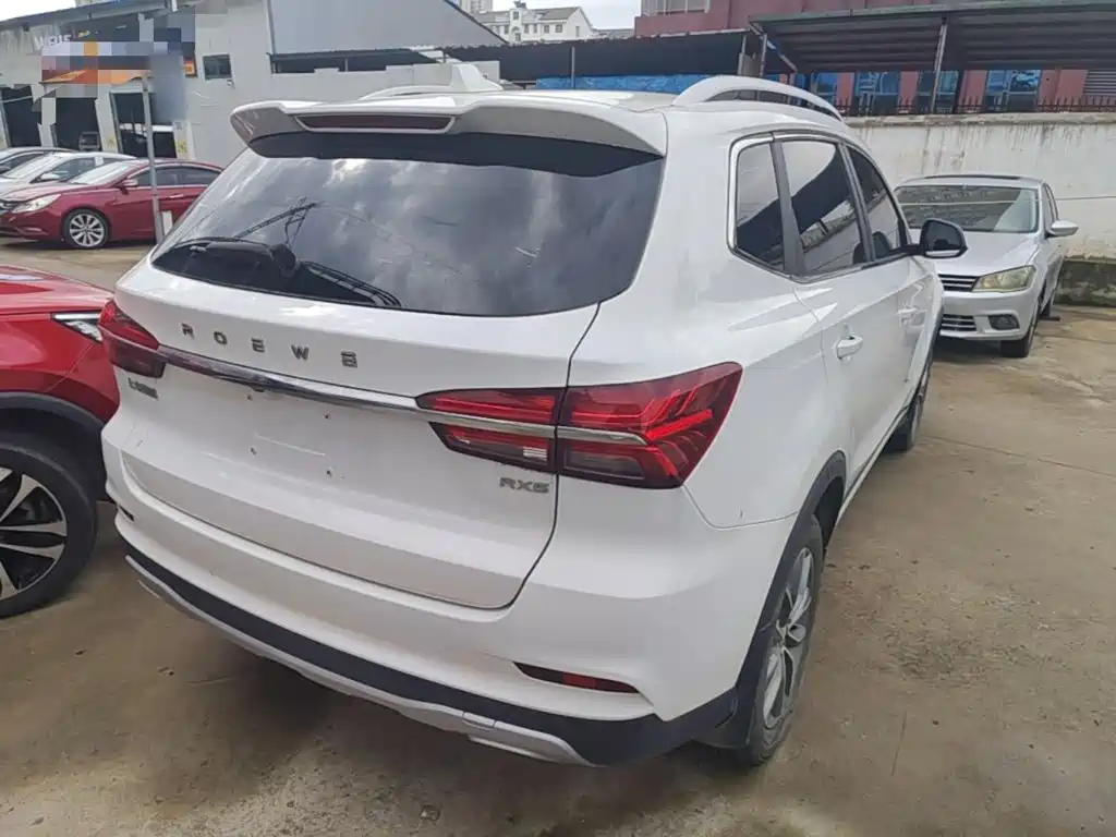 Roewe RX5 — миниатюра 7