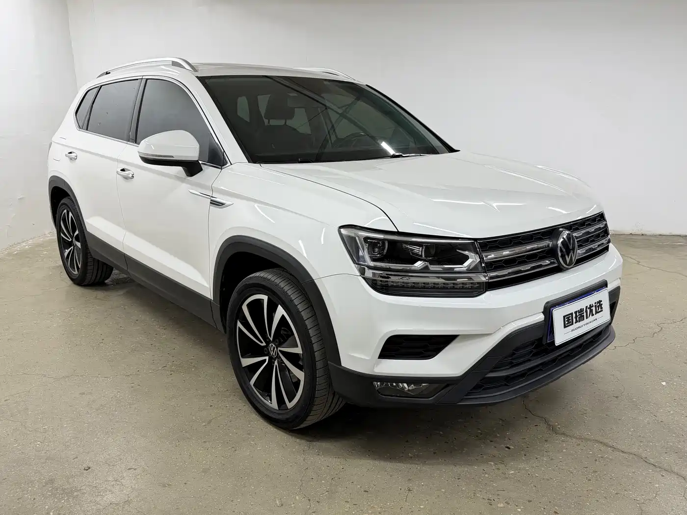 Volkswagen Tharu