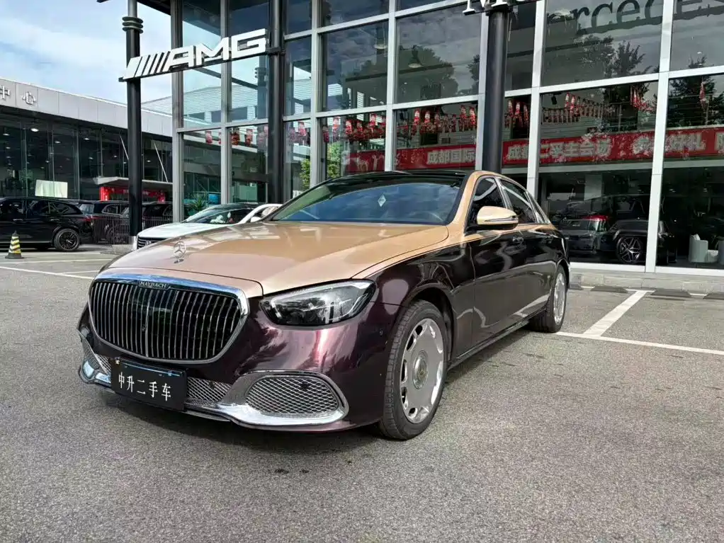Mercedes-Benz E-Class — миниатюра 3