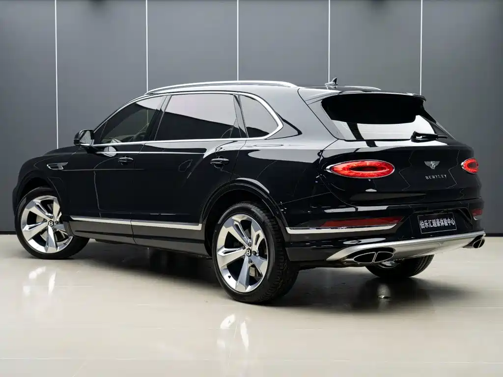 Bentley Bentayga — миниатюра 4