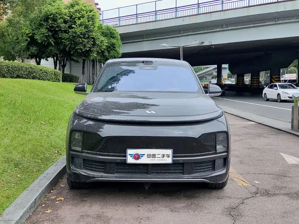 Li Auto Li L8 — миниатюра 2