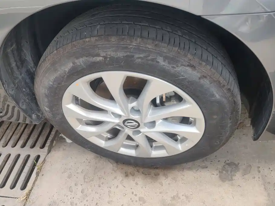 Nissan Sylphy — миниатюра 6