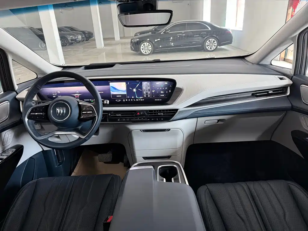 Buick Century — миниатюра 9